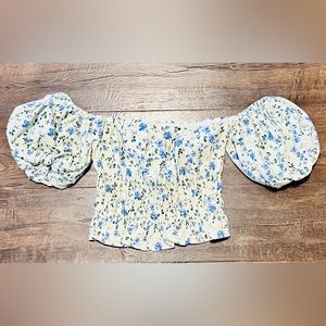 Abercrombie & Fitch Off the shoulder smocked puff sleeve crop top midi top